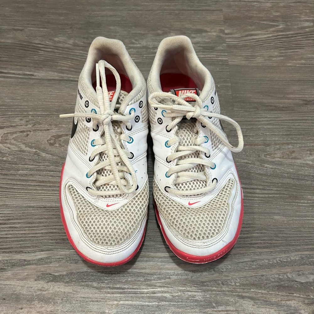 Women’s Nike Free Sneakers 7.5